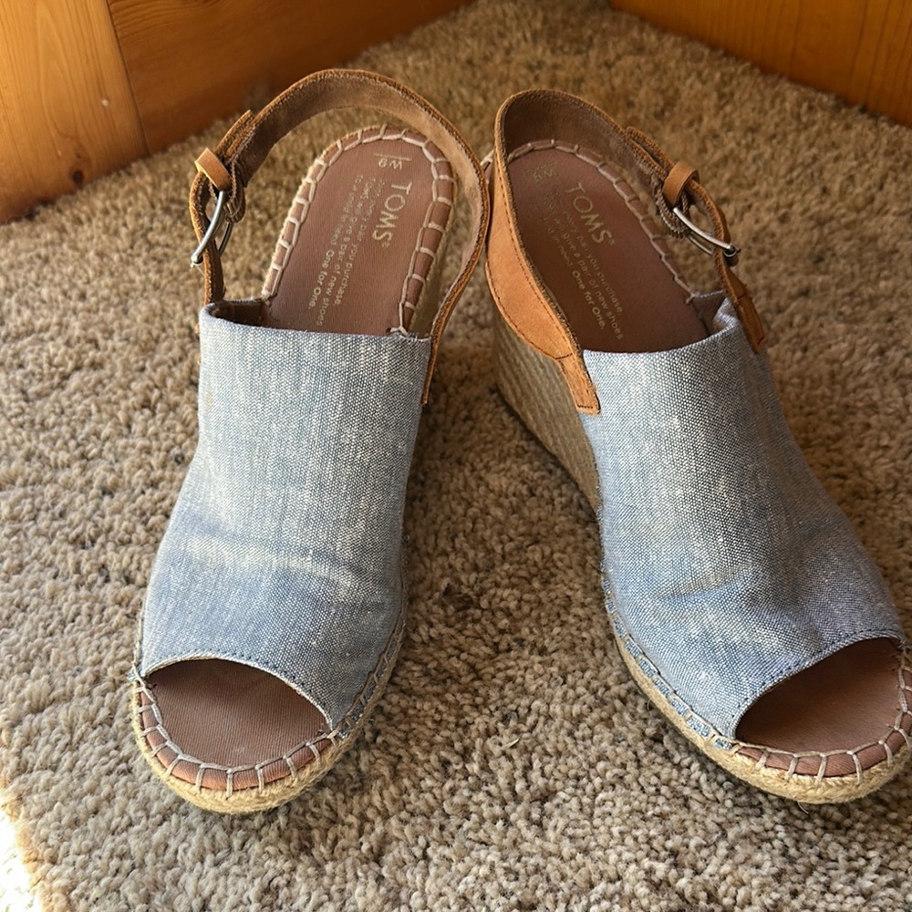 TOMS Women's Blue Wedge Sandals